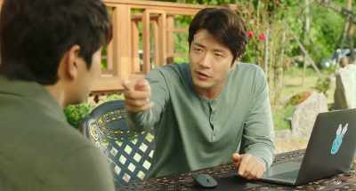 If it wasn't for me, - Hitman: Agent Jun