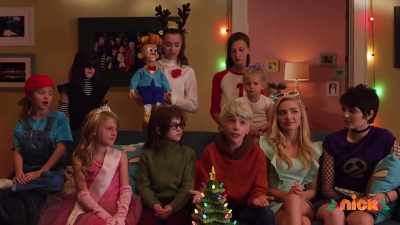 If we're all split up,
it won't feel like Christmas. - A Loud House Christmas