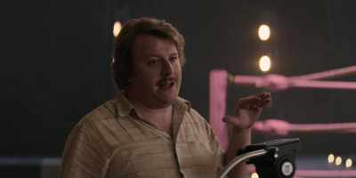 If we're both
on the perimeter of the ring, - GLOW