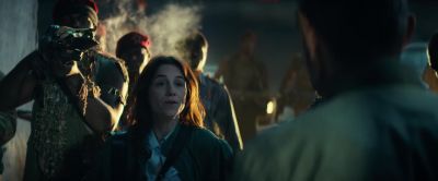 If we're so sure that she's coming here to get you maybe - Independence Day: Resurgence