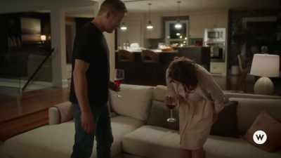 If you, uh, don't mind me
asking, what happened? - Mid-Love Crisis