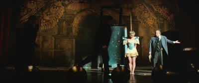If you would tie her wrists. - The Prestige