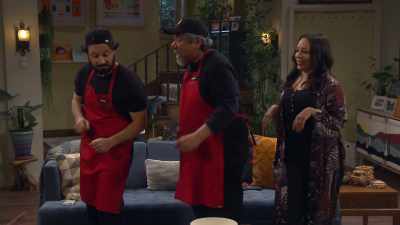 ♪ If you're sad and you
know it, get a job ♪ - Lopez vs Lopez