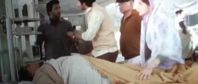 If you're as smart as a doctor,
how come you drive a rickshaw? - Sui Dhaaga - Made in India