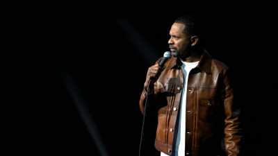 Îi tot strunea pe băieții ăia… - Mike Epps: Ready to Sell Out
