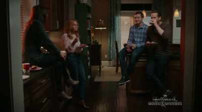 Ik bescherm je wel.
-Dat geeft me geen beter gevoel. - Aurora Teagarden Mysteries: A Game of Cat and Mouse