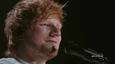 Ik wilde "Sing" doen met Pharrell, - Apple Music Live: Ed Sheeran