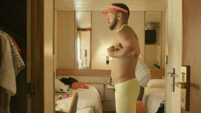 Il a pris ma main et a touché ses couilles. - Dream Boat