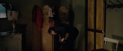 I'll be here waiting for you with my legs open - Nine