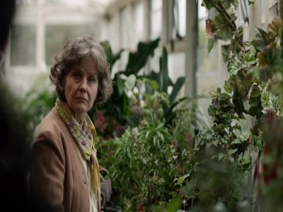 I'll be off, then, Aunt. - Endeavour