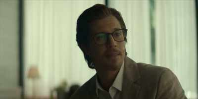 - I'll be right back.
- Needless to say, - Dan Brown's The Lost Symbol