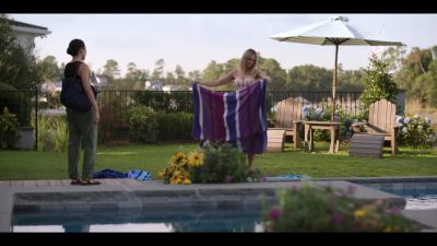 I'll be right back. - The Summer I Turned Pretty