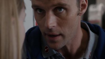 I'll be right back. - Chicago Fire