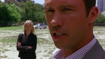 I'll bring the cash
here at 10:00. - Burn Notice