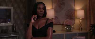 - I'll call you back.
- I'm sorry. - Nobody's Fool