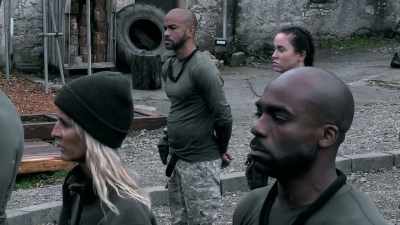 I'll call out your number.
Once you've got it, - Celebrity SAS: Who Dares Wins