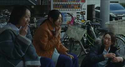 - I'll catch it too.
- Oh, no. - Shoplifters