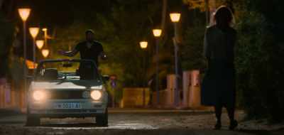 - I'll clear off, you can sleep there.
- I don't need to sleep. - White Lines