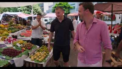 -I'll come back all the time.
-[Tom chuckles] - Somebody Feed Phil