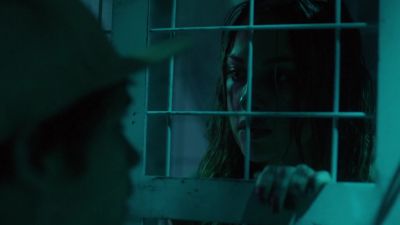I'll come back
for you, I promise. - The 100