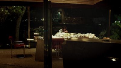 I'll come back in 10 to pick you up. - Snowfall