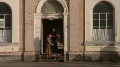 I'll come back in a taxi. - The Plumber