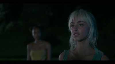 -I'll destroy you.
-Yeah? You'll destroy me? - Eden