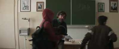 - I'll end up on the big screen.
- Does your mom know? - The Girl in the Fog