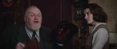 I'll expulse you quickly,
to spare you further rent. - The Crime Is Mine
