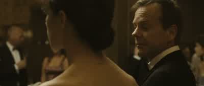 I'll get her. - Melancholia