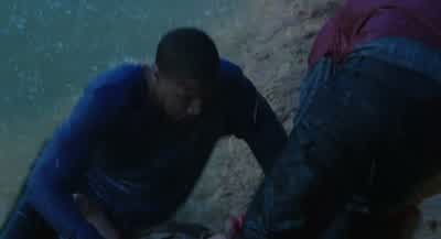 I'll get in back of him. - Chronicle