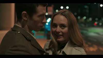 - I'll get on this.
- I can give you a lift. - The Capture