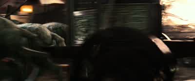 I'll go after the Emperor. - The Mummy: Tomb of the Dragon Emperor