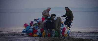 - I'll help you. I'll push.
- Pray for us. - Chillin Island