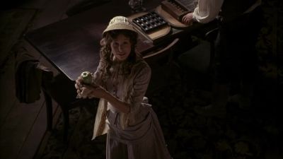 I'll just be a second...
Take my brother his lunch. - Deadwood