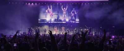 I'll just look at,
take a look at it - Olivia Rodrigo: GUTS World Tour