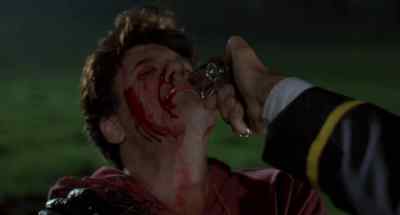 - I'll kill you.
- I'm your son. - Striking Distance