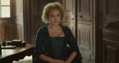 I'll leave for the coast at the same time as you. - Portrait of a Lady on Fire