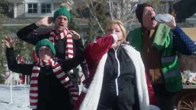 I'll leave these flashing
lights, burning that yule log, - Haul Out the Holly: Lit Up