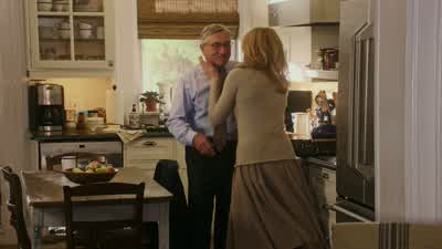 I'll let you two talk. - The Intern