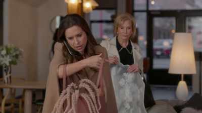 I'll look in my purse
that I have with me, - The Wedding Veil Expectations