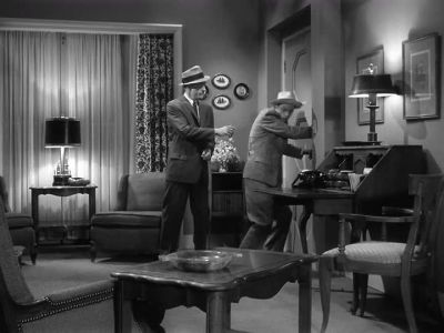 I'LL LOOK IN THE BEDROOM. - The Andy Griffith Show