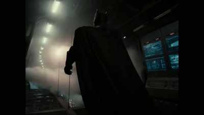 I'll lure as many
of these monsters - Zack Snyder's Justice League