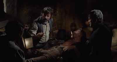- I'll need a skinnier knife.
- Hell, Frank. Leave it in. - The Hunting Party