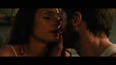 I'll never hurt you or anyone ever againI made a vowA solemn vowYou're making fun of meIt's too lateNo No JeanNo no no PleaseYou can't hideNo no no PleaseYou can't hideNo Jean No - The Wolverine
