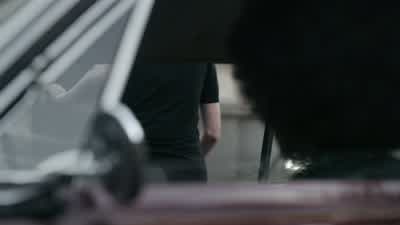 I'll only be a minute. - The Queen's Gambit