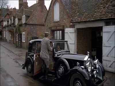 - I'll see to it, sir.
- All right, Harry. - The Legacy