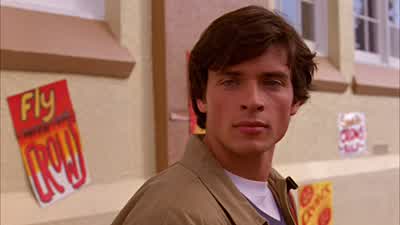- I'll see you guys in class. - Smallville