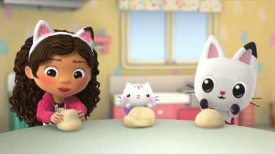 I'll show you. First, we roll the dough. - Gabby's Dollhouse