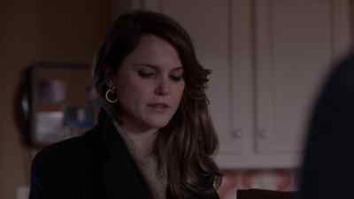 I'll signal Hans. - The Americans